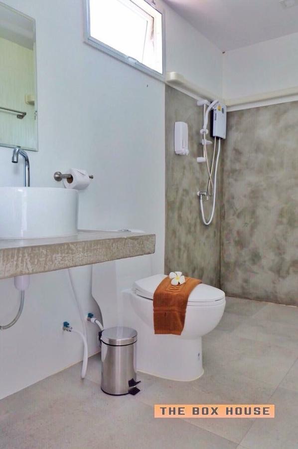 The Box House Hotel Krabi town Екстериор снимка